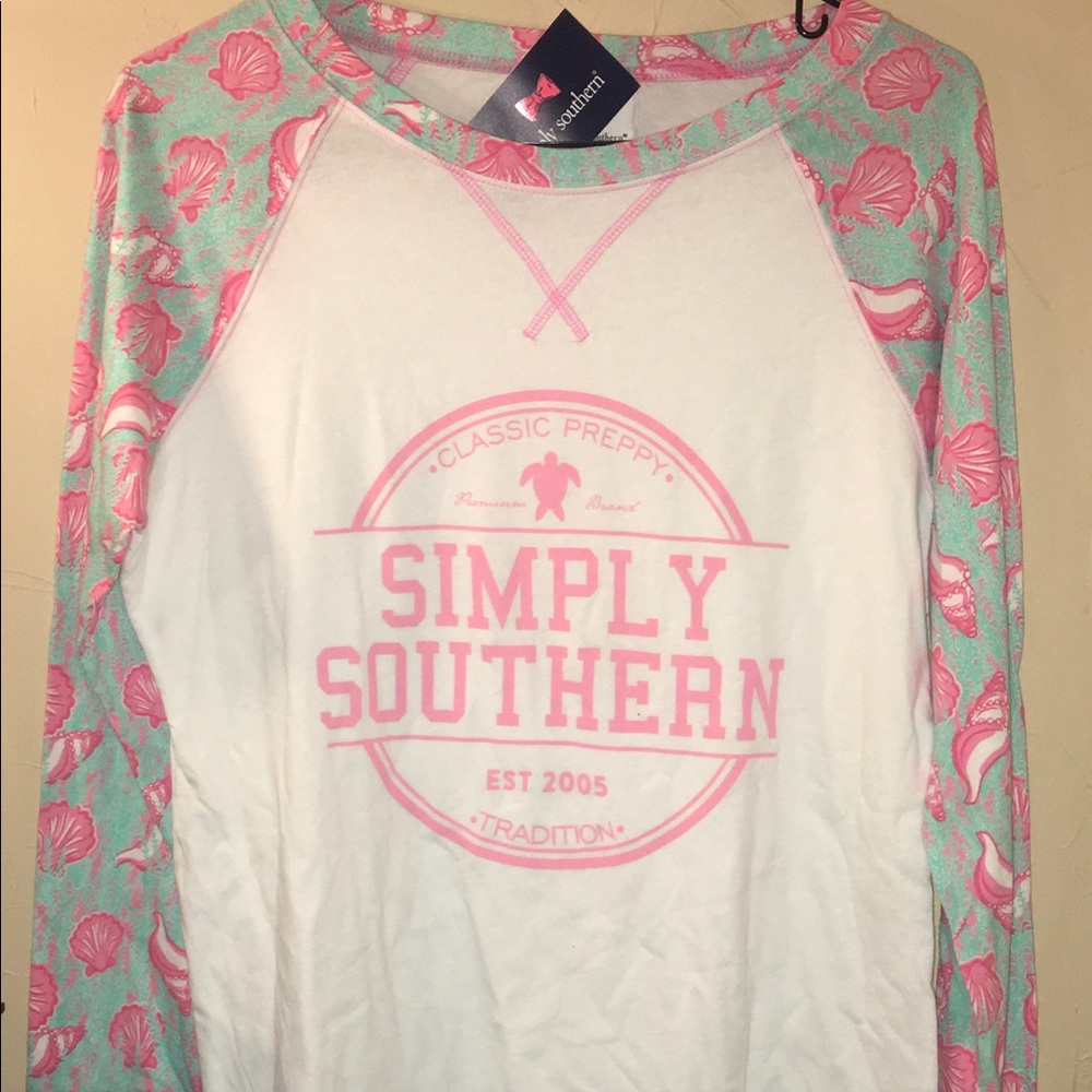 Simply Southern Size Medium New With Tags